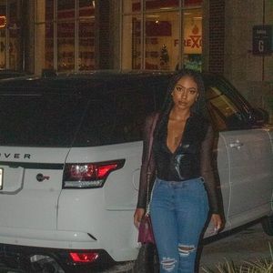 Meet your Posher, Malika